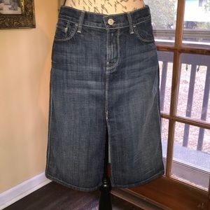 Women’s Denim skirt